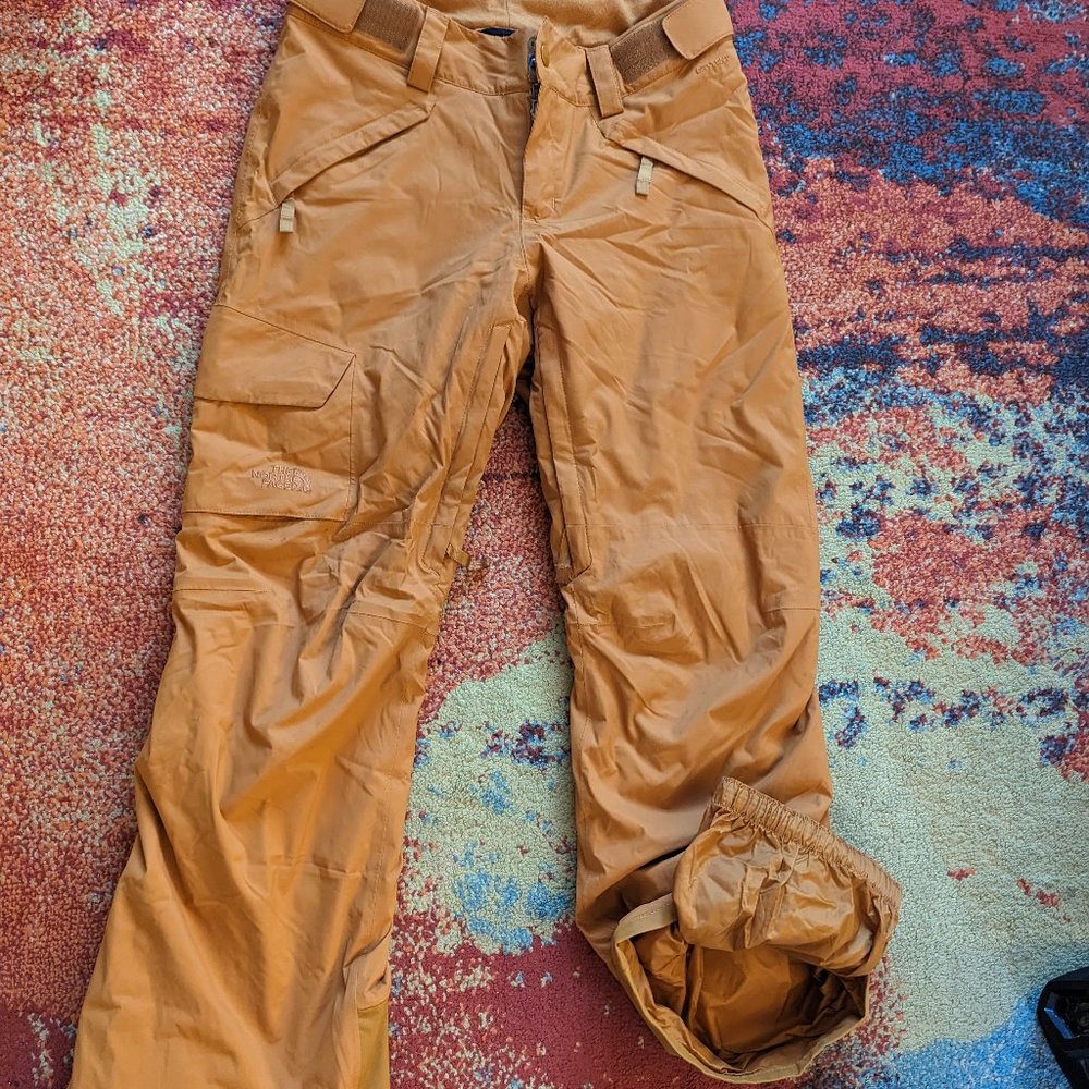 The North Face Freedom Insulated Snow Pants - Women's Short Sizes